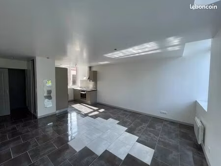 appartement 2 pièces 42 m²