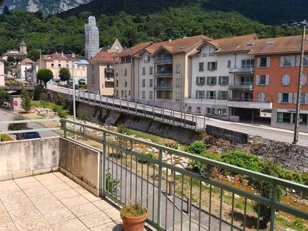 t3 climatisé dans une résidence calme