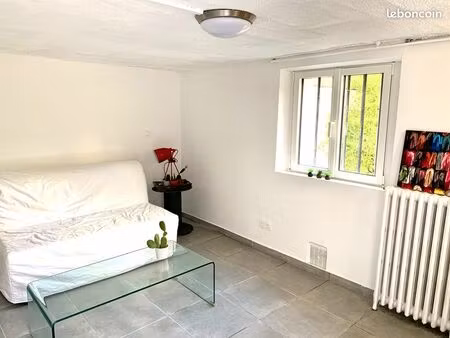 studio meublé mitoyen à bois colombes