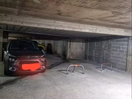 loue place de stationnement à 4min à pied du rer a neuilly plaisance