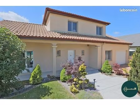 maison 7 pièces 175 m²