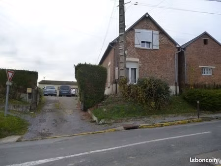 maison 4 pièces 81 m²