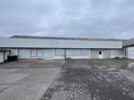 local commercial 629 m²