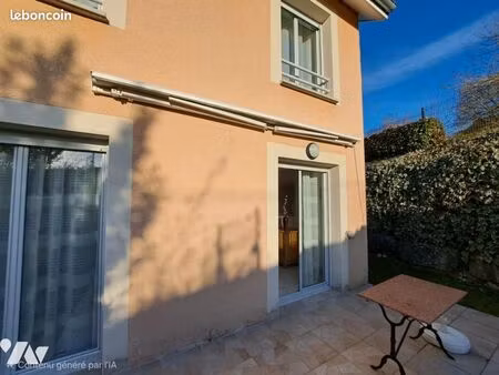 maison 4 pièces 82 m²