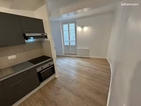 superbe 2 pièces 29m2 entièrement refait à neuf – centre village claviers