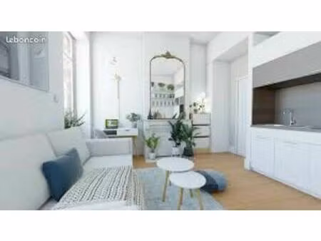 cherche studio saint-raphaël