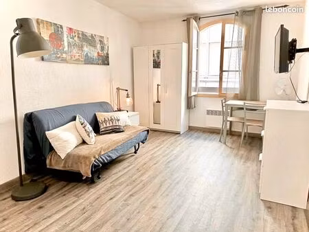 loue studio meublé toulon opéra