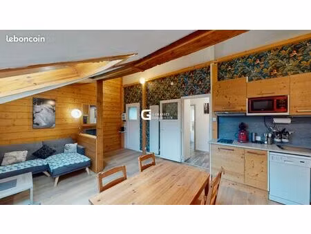 appartement 3 pièces 50 m²