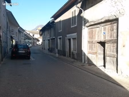 grange 100 m² ceyzerieu