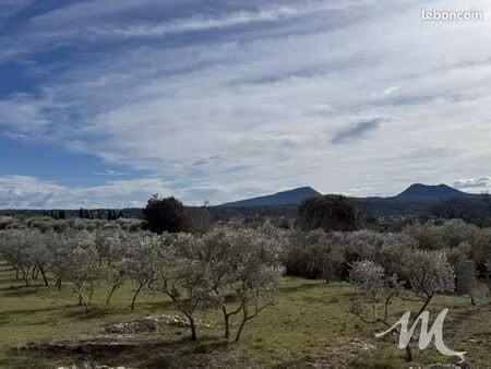 terrain 2310 m² tavernes