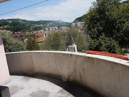 appartement 5 pièces 102 m²