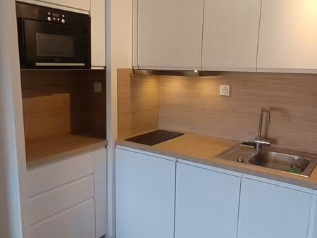 appartement t2 + balcon + parking