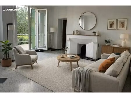 maison de pays avec vue et grand terrain