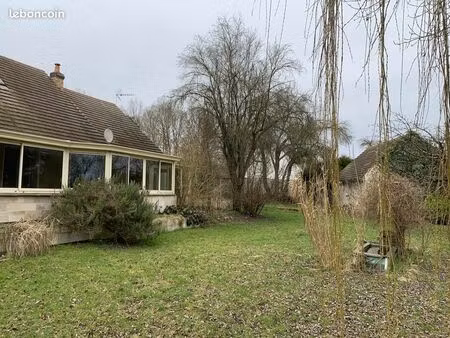 pavillon 6 pièces 160 m²