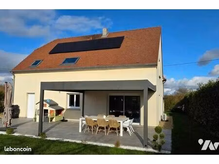 maison 6 pièces 135 m²