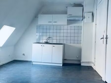 t2 centre-ville chateau thirrry 27 55 m² – 450 cc