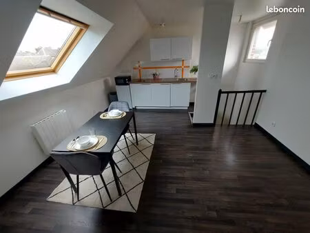 a louer t2 meublé de 30 m² en duplex - rue claude debussy à st quentin