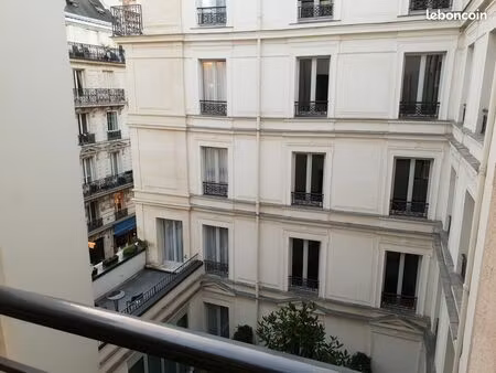 loue studio 75008 paris quartier st augustin meublé 34 02m²