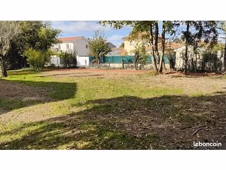 terrain à vendre 809 m2