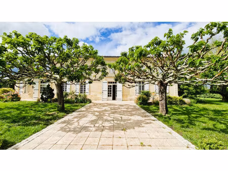 maison à vendre à saint-christophe-de-double (33230) - gironde