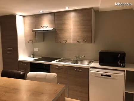 maison de village à pourcieux