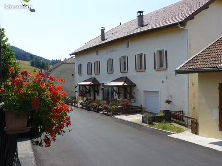 grande demeure pour restaurant  gîtes  chambres d'hôtes