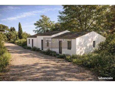 terrain 896 m² carnoules