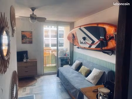 studio coin cabine + parking