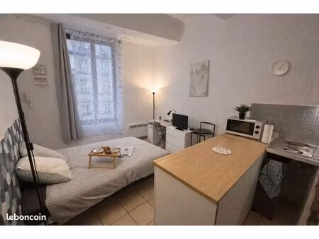 studio 15m² place cathédrale - rentabilité 9% - classé 1