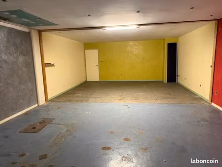 garage triple doublement sécurisé de 50m2