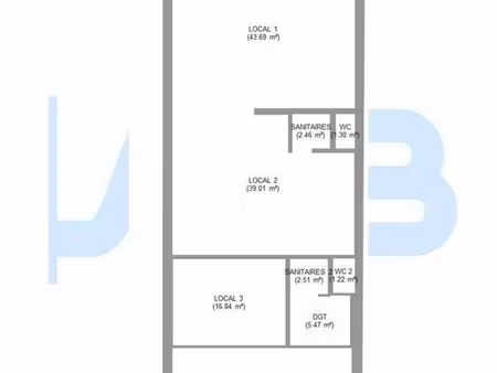 local divers 157 m² oyonnax