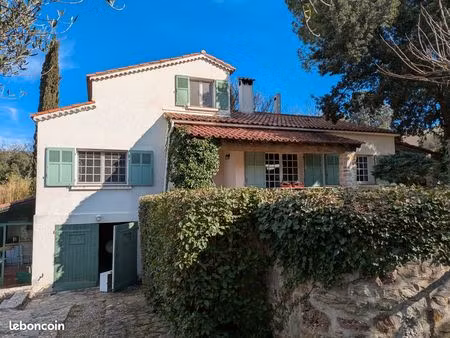 villa 100m² avec piscine proche de tous commerces