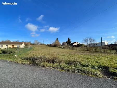 belle opportunité à saisir terrain constructible