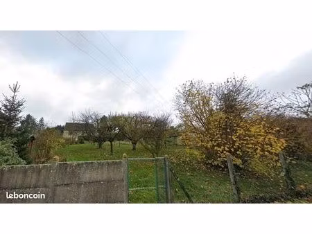 terrain 1 100 m² cusset