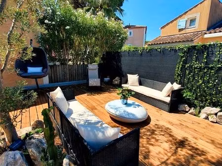 superbe villa mitoyenne frejus tour de marre