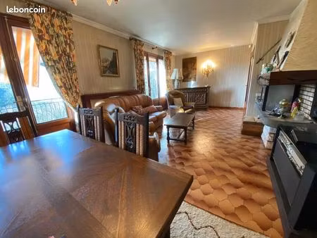 villa 5 pièces 119 m²