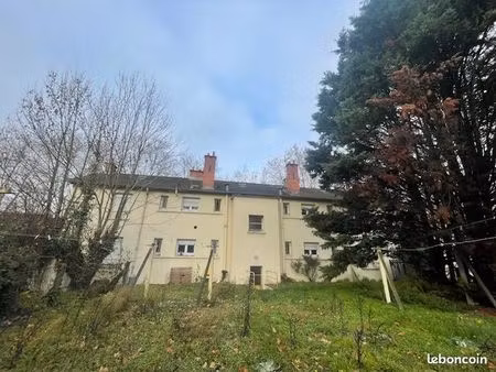 immeuble avec 4 appartements loues a montlucon