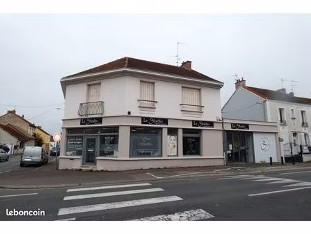 immeuble 248 m² montluçon