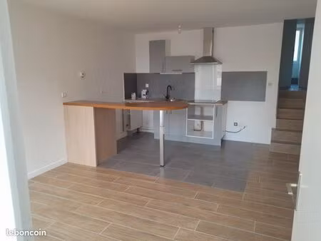 t2 en parfait état proche centre ville