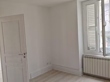 un bel appartement