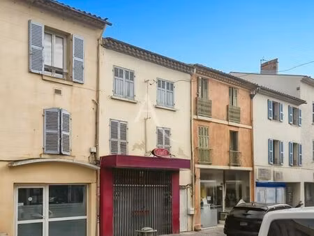 maison 6 pièces 181 m²