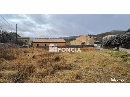 digne  terrain constructible viabilisé en bordure