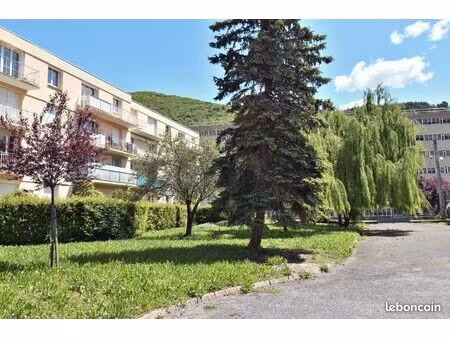 vend p'tit appart tranquille