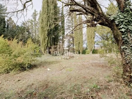 terrain 716 m² pierrevert