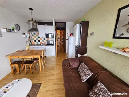 studio 1 pièce 24 m²