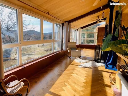 appartement à montlaux