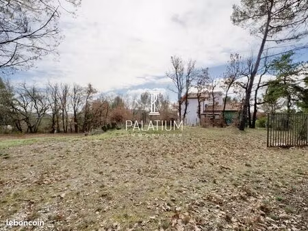 terrain 1180 m² pierrevert