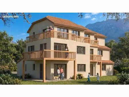 t2 de plus de 37m²  dans un cadre idéal avec un grande terrasse de 17m²