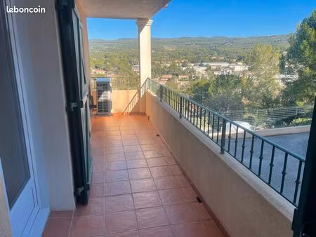 t4 vue vallée du silence