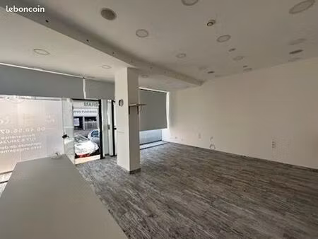 tous commerces - super état